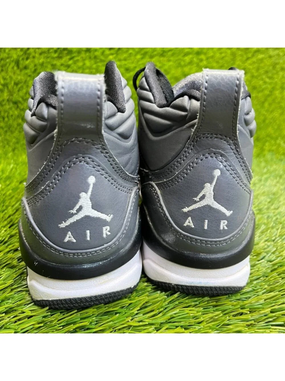 Nike Air Jordan Flight 9.5 Boys Size 7Y Gray Athletic Basketball Shoes Sneakers